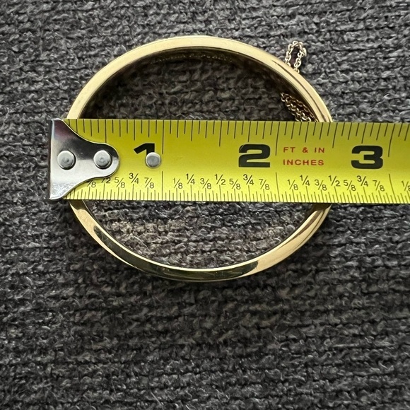 Beautiful Banana Republic white and gold clamper bracelet with security chain. - Picture 2 of 8